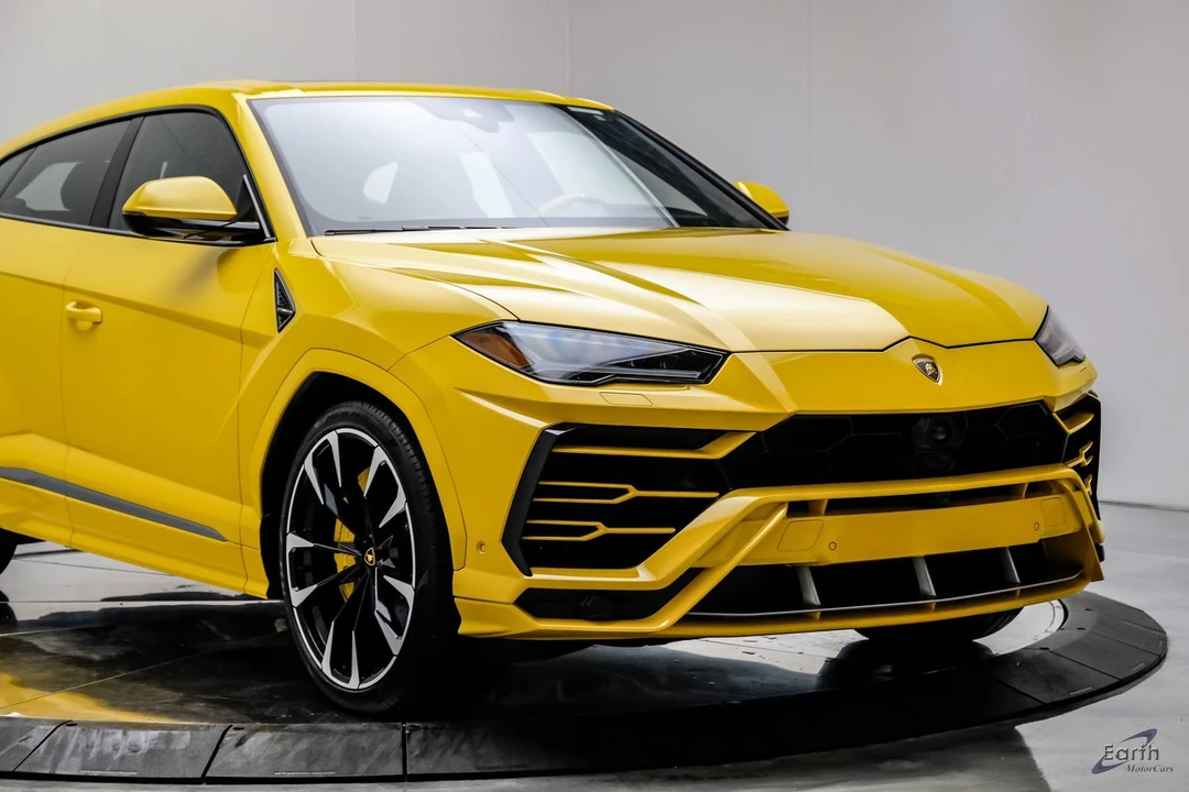 2021 Lamborghini Urus - Image 26 of 31