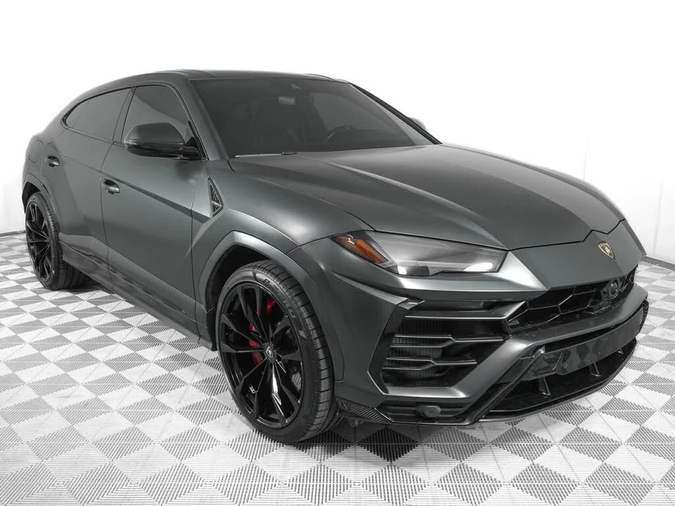 2021 Lamborghini Urus - Image 2 of 20