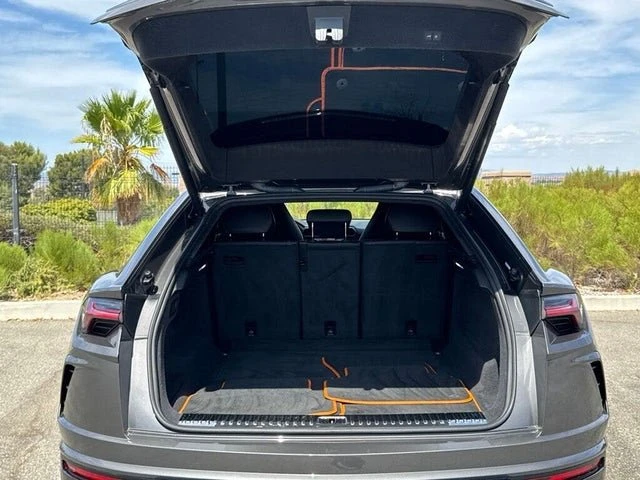 2021 Lamborghini Urus - Image 15 of 19