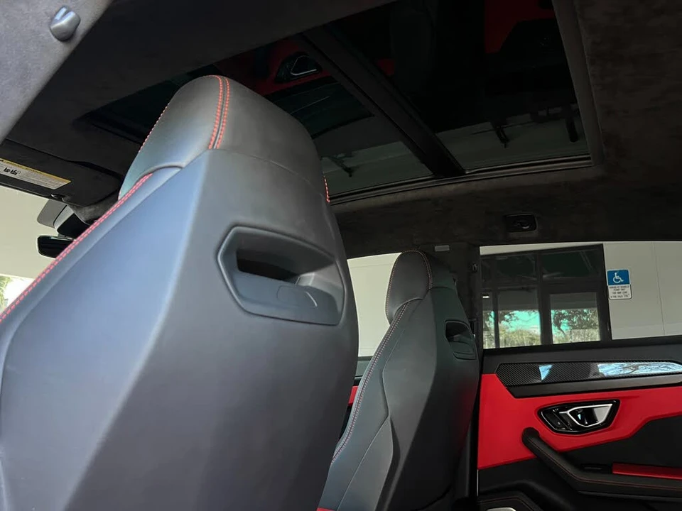 2021 Lamborghini Urus - Image 26 of 31