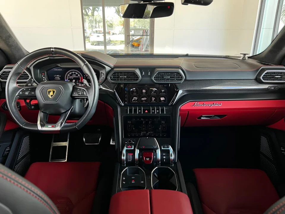 2021 Lamborghini Urus - Image 30 of 31