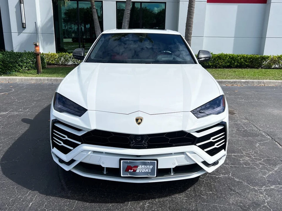 2021 Lamborghini Urus - Image 12 of 31