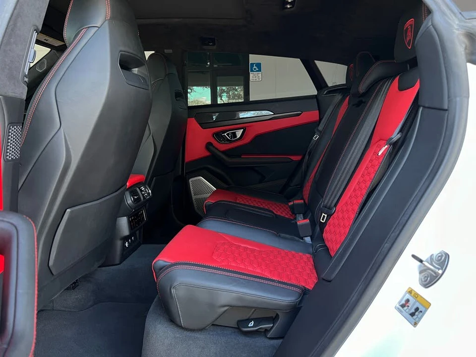 2021 Lamborghini Urus - Image 24 of 31