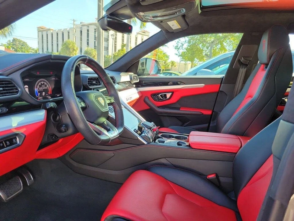 2021 Lamborghini Urus - Image 15 of 31