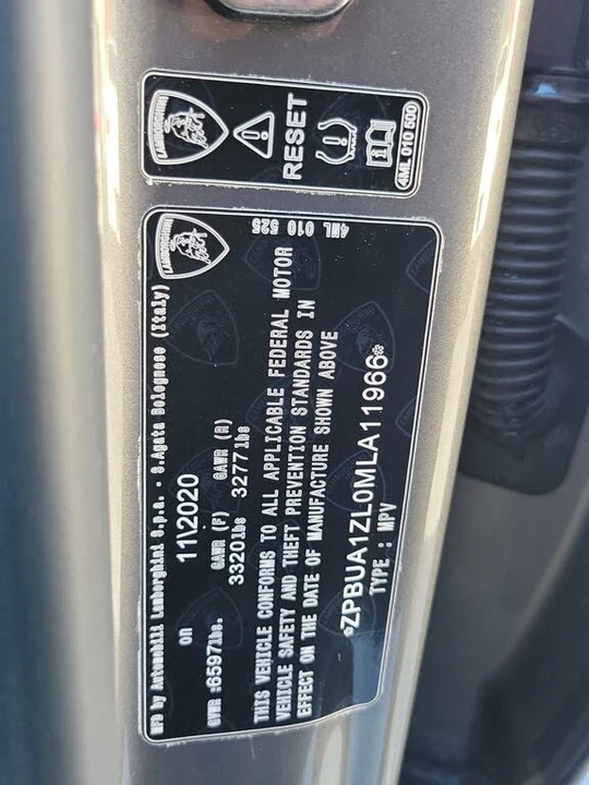 2021 Lamborghini Urus - Image 30 of 31