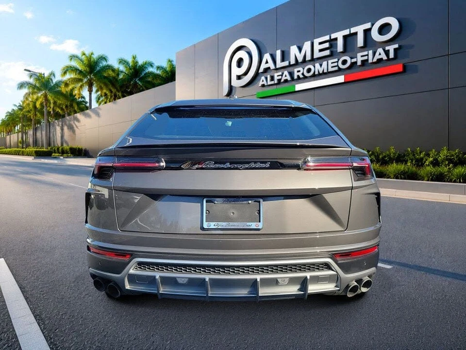 2021 Lamborghini Urus - Image 5 of 31