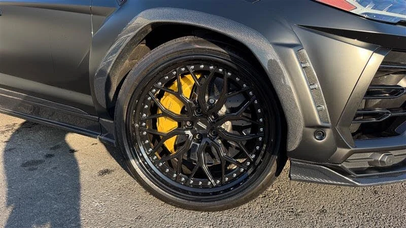 2021 Lamborghini Urus - Image 16 of 31