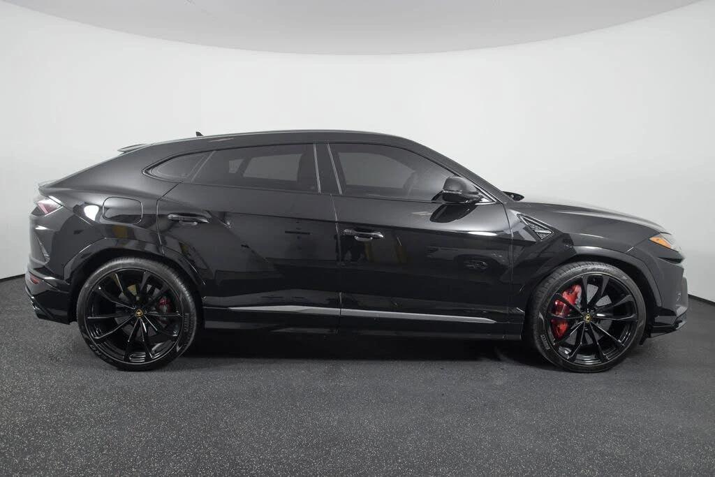 2021 Lamborghini Urus - Image 22 of 31