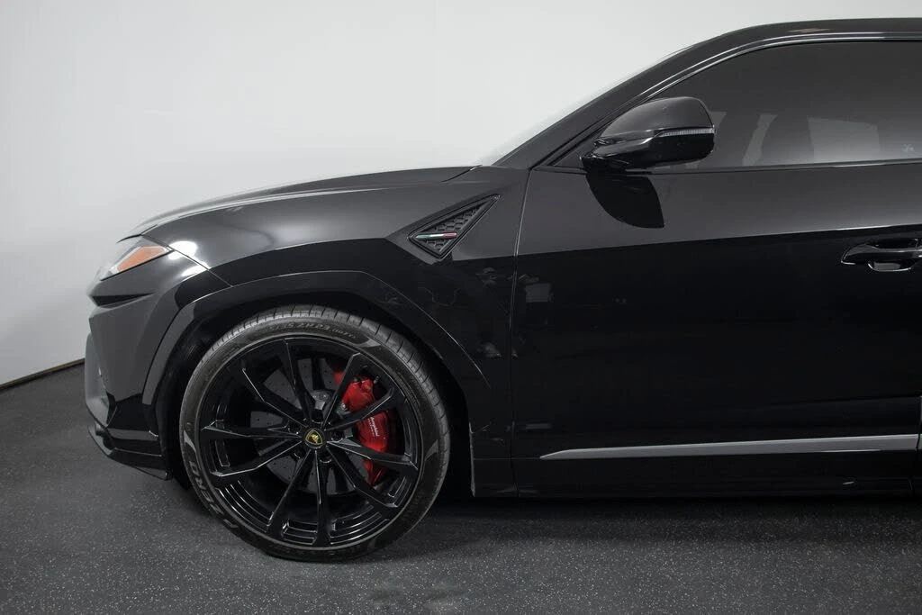 2021 Lamborghini Urus - Image 11 of 31