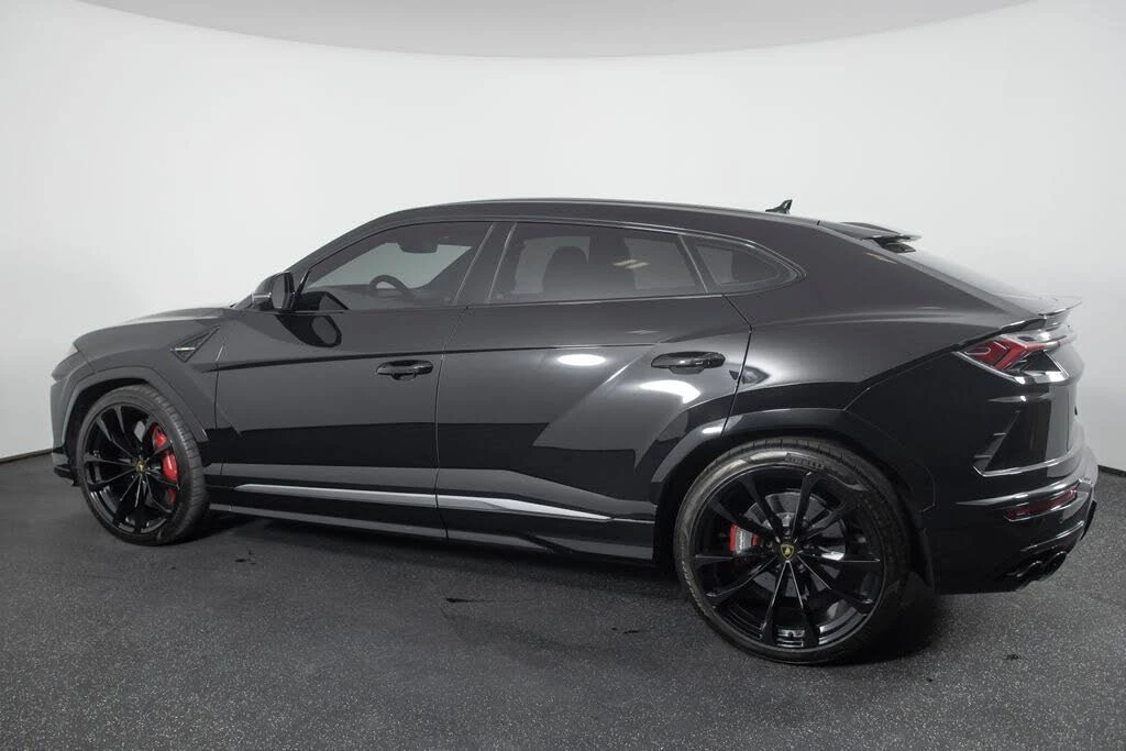 2021 Lamborghini Urus - Image 13 of 31