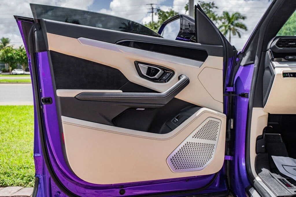 2021 Lamborghini Urus - Image 18 of 31