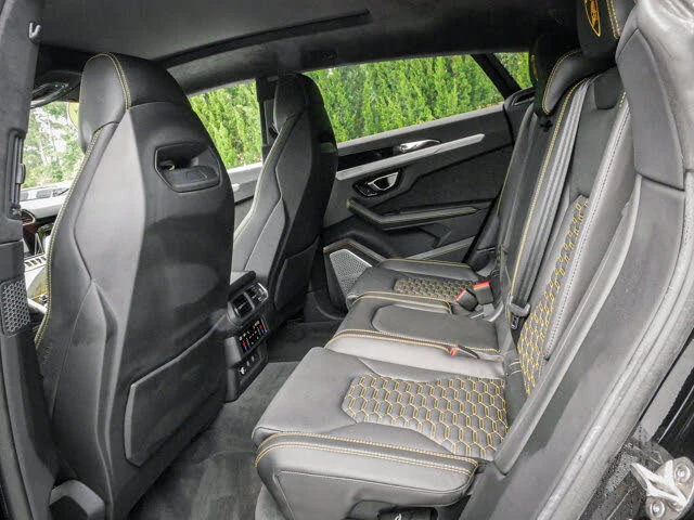 2021 Lamborghini Urus - Image 31 of 31