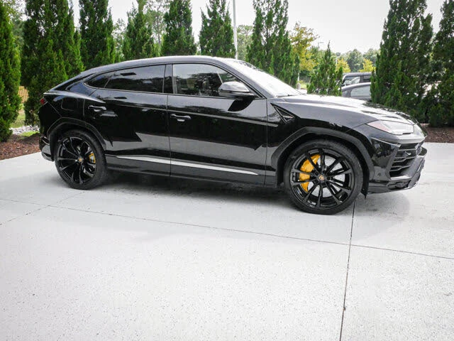 2021 Lamborghini Urus - Image 11 of 31