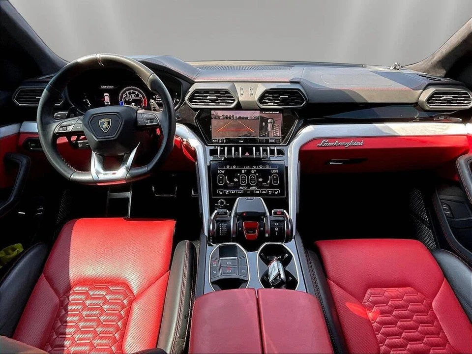 2021 Lamborghini Urus - Image 7 of 31