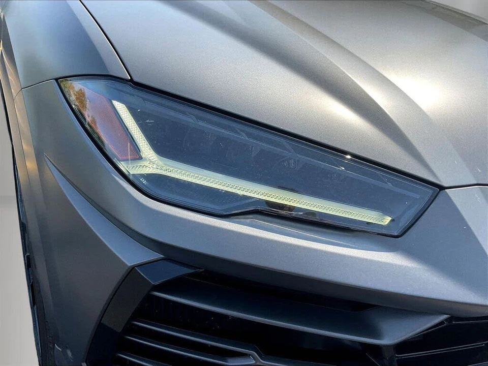 2021 Lamborghini Urus - Image 30 of 31