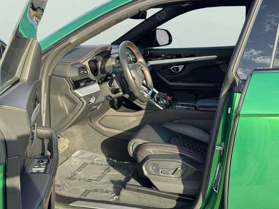 2021 Lamborghini Urus - Image 23 of 31