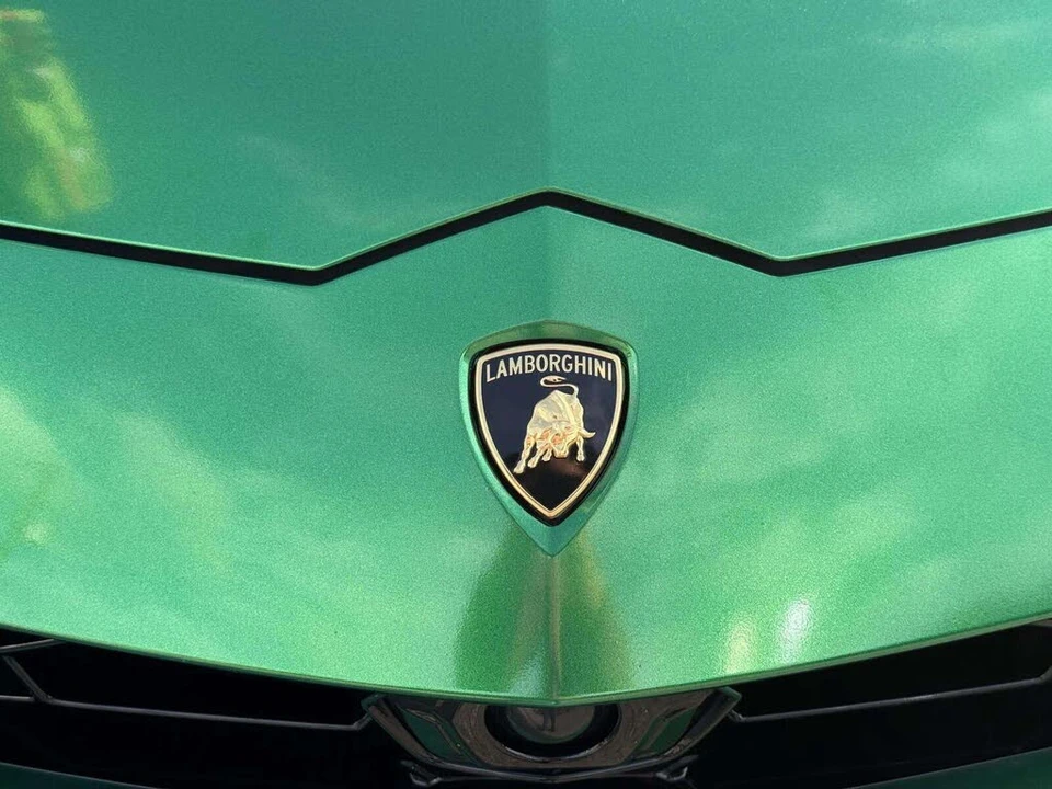 2021 Lamborghini Urus - Image 14 of 31