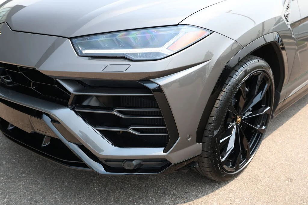 2021 Lamborghini Urus - Image 17 of 31