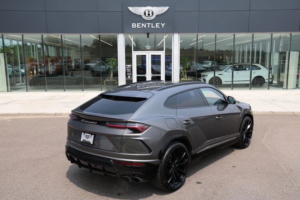 2021 Lamborghini Urus - Image 3 of 31