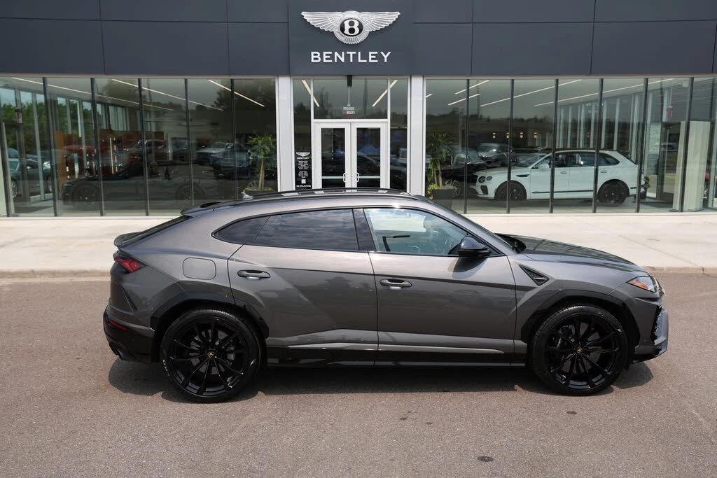 2021 Lamborghini Urus - Image 12 of 31