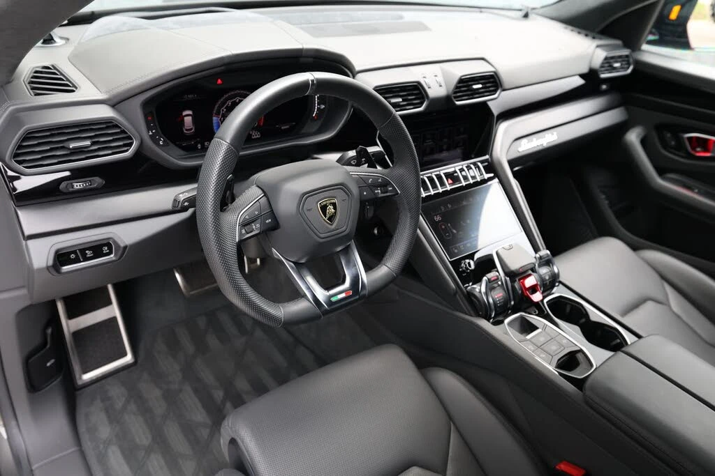 2021 Lamborghini Urus - Image 20 of 31