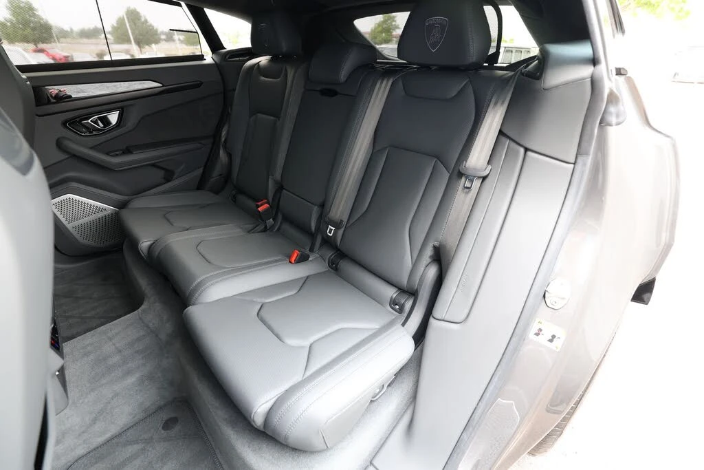 2021 Lamborghini Urus - Image 28 of 31