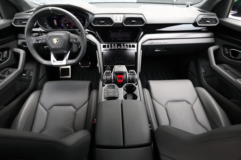 2021 Lamborghini Urus - Image 4 of 31