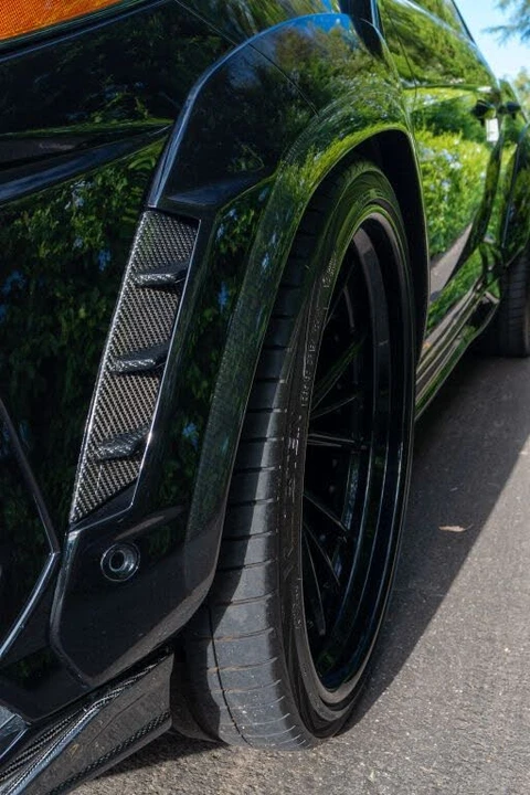 2021 Lamborghini Urus - Image 12 of 31
