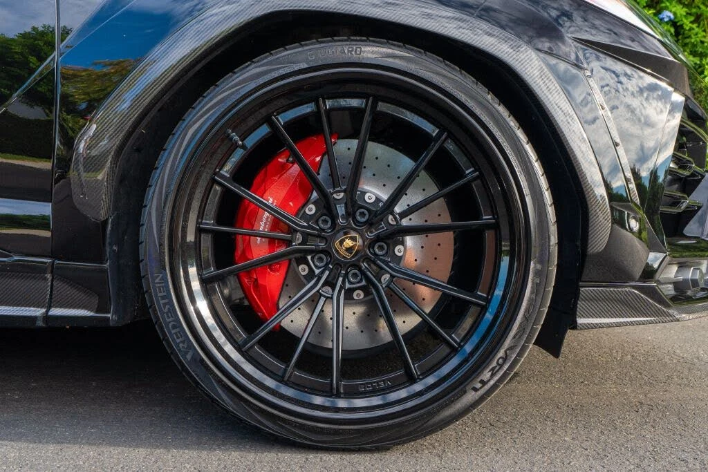 2021 Lamborghini Urus - Image 11 of 31