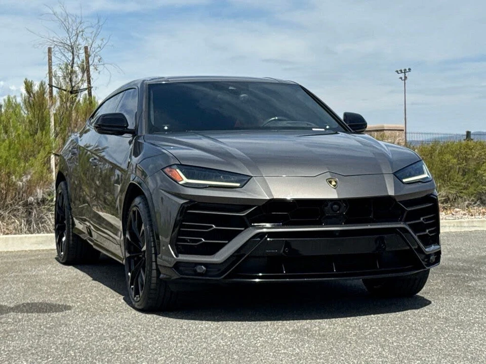2021 Lamborghini Urus - Image 4 of 31