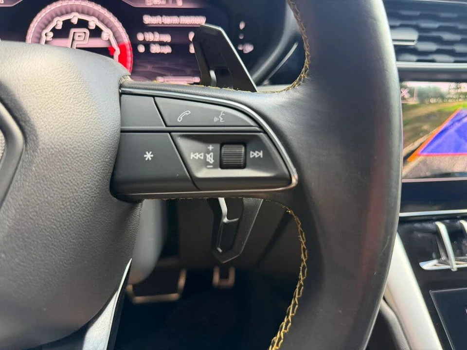 2021 Lamborghini Urus - Image 16 of 31