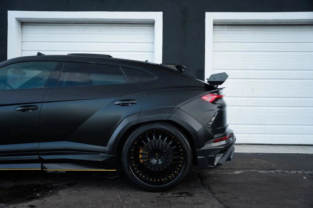 2021 Lamborghini Urus - Image 12 of 31