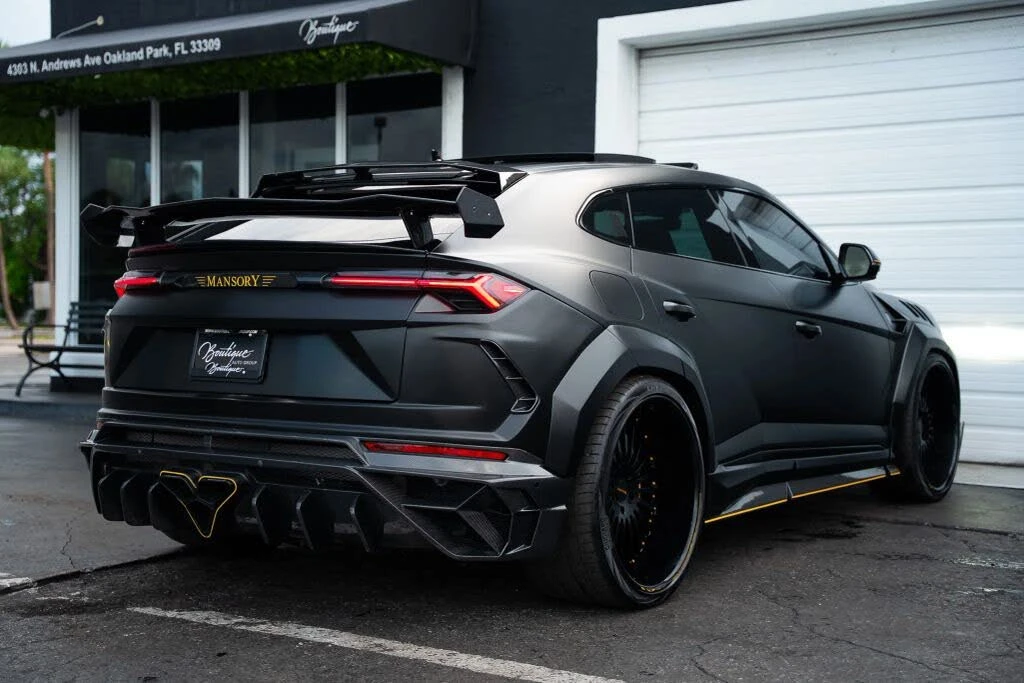 2021 Lamborghini Urus - Image 4 of 31