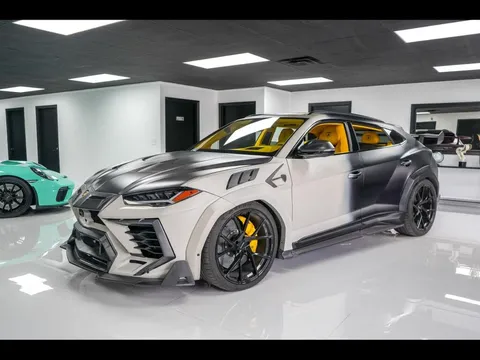2021 Lamborghini Urus AWD