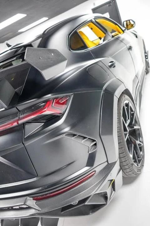 2021 Lamborghini Urus - Image 12 of 31