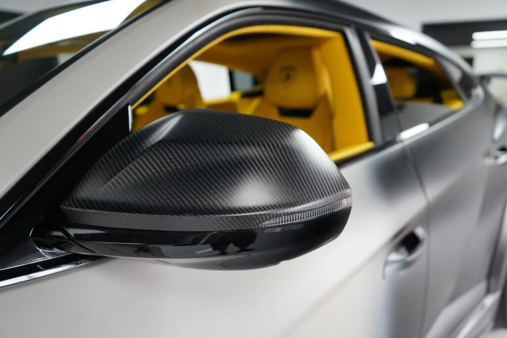 2021 Lamborghini Urus - Image 10 of 31