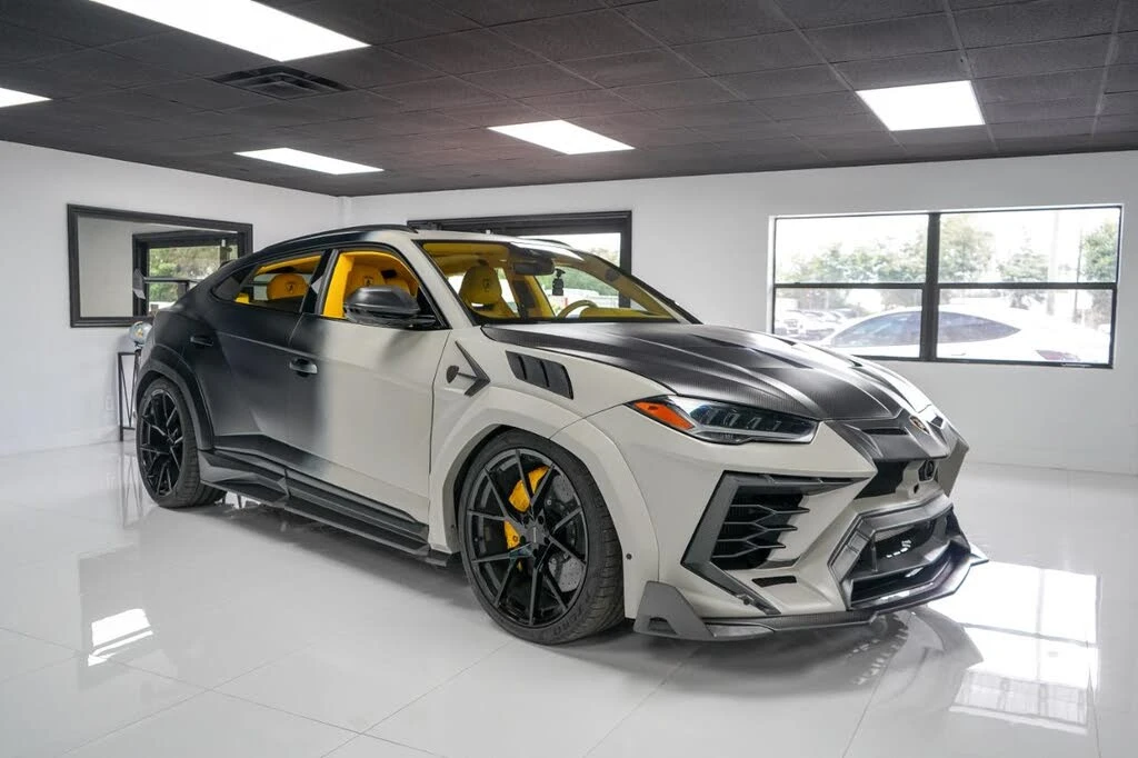 2021 Lamborghini Urus - Image 5 of 31