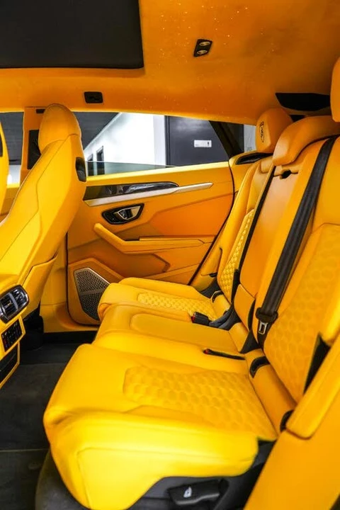 2021 Lamborghini Urus - Image 29 of 31