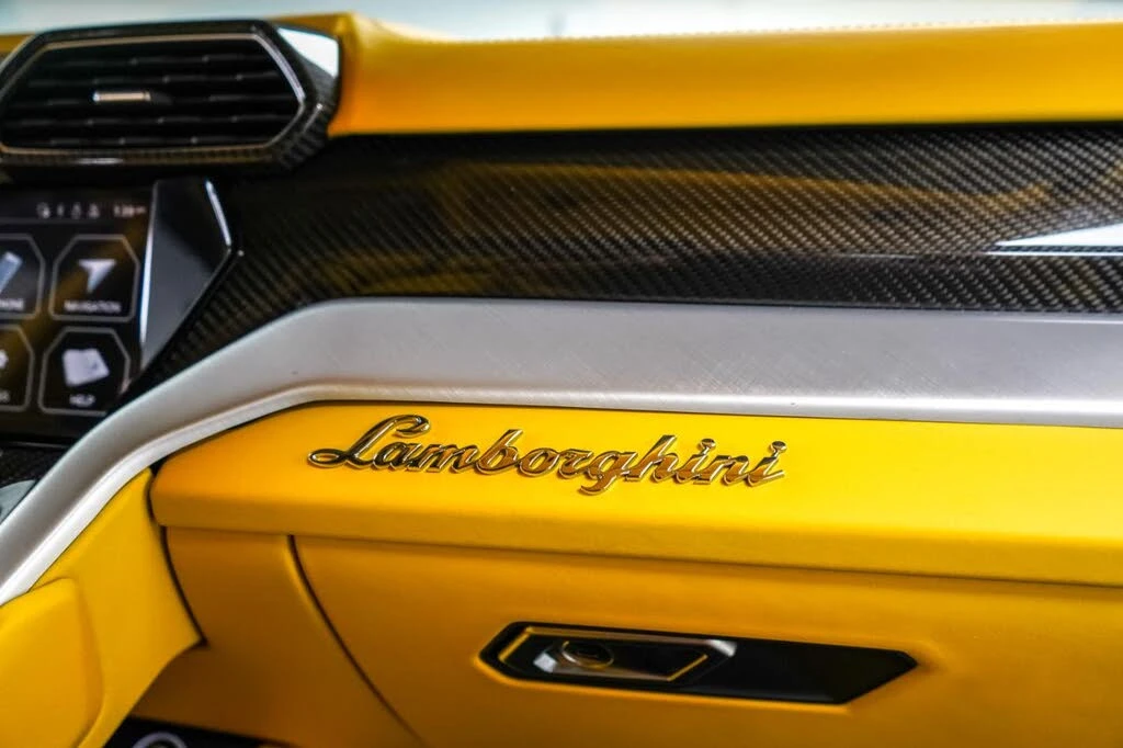 2021 Lamborghini Urus - Image 23 of 31