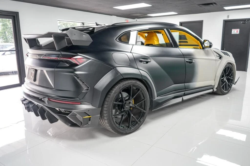 2021 Lamborghini Urus - Image 4 of 31