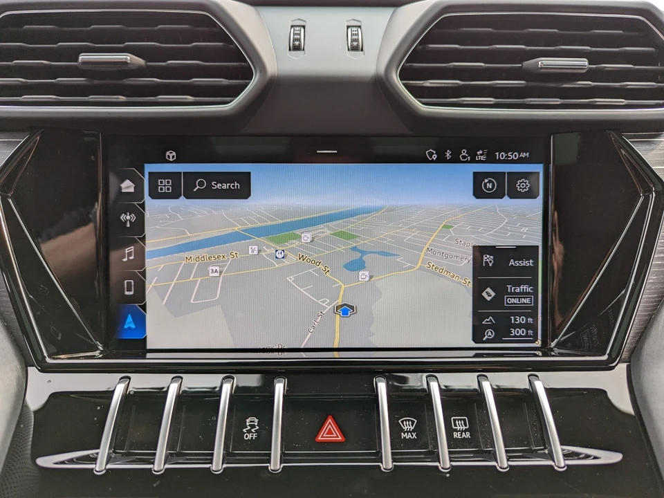 2021 Lamborghini Urus - Image 18 of 21