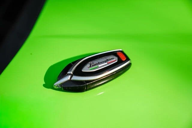 2021 Lamborghini Urus - Image 27 of 31