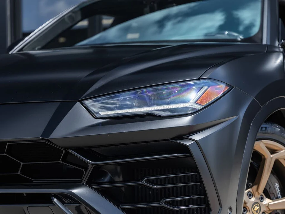2021 Lamborghini Urus - Image 16 of 31