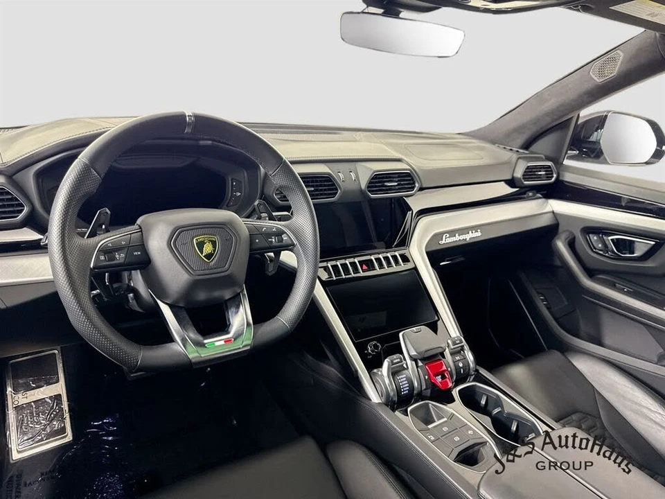 2021 Lamborghini Urus - Image 30 of 31