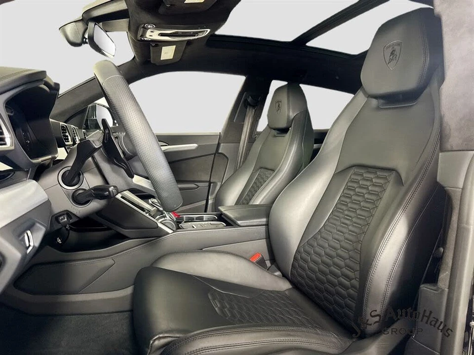 2021 Lamborghini Urus - Image 11 of 31