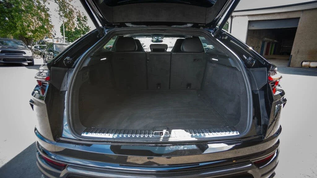 2021 Lamborghini Urus - Image 29 of 29