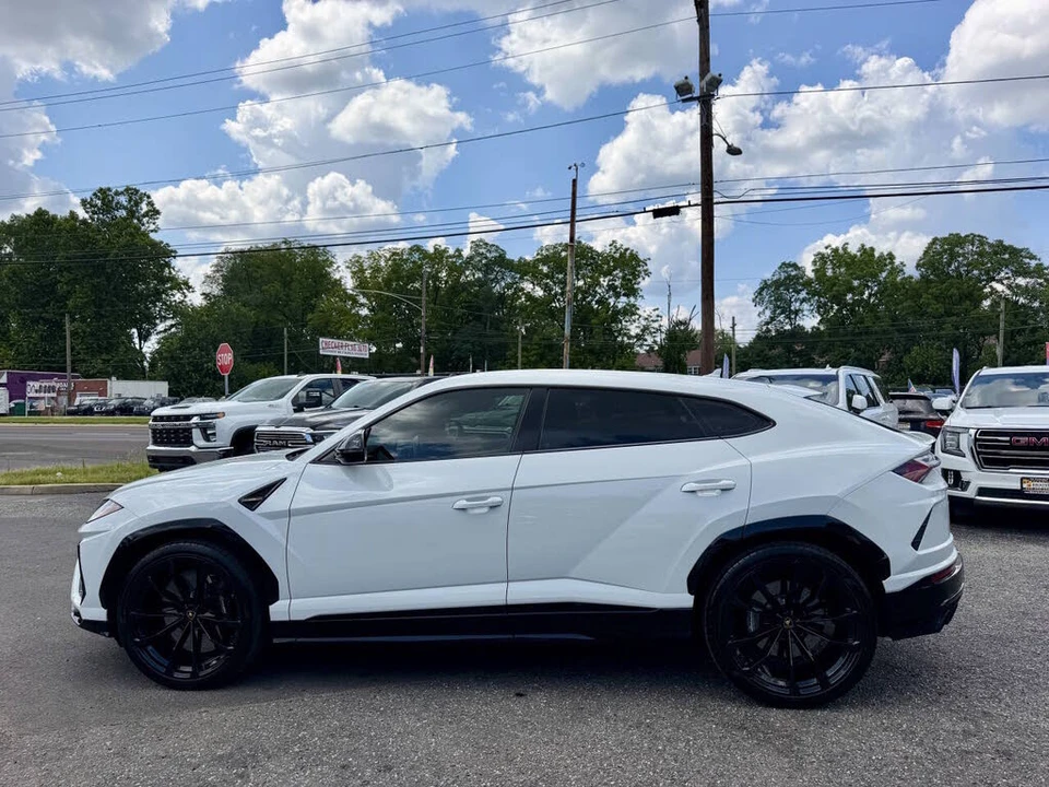 2021 Lamborghini Urus - Image 6 of 31