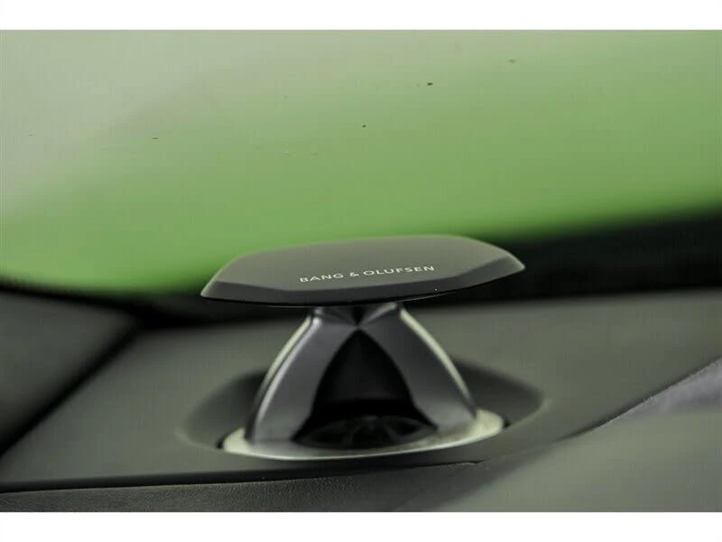 2021 Lamborghini Urus - Image 23 of 31