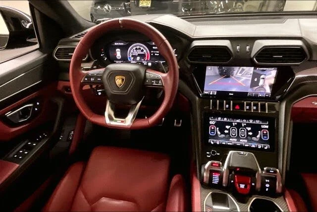 2021 Lamborghini Urus - Image 4 of 6