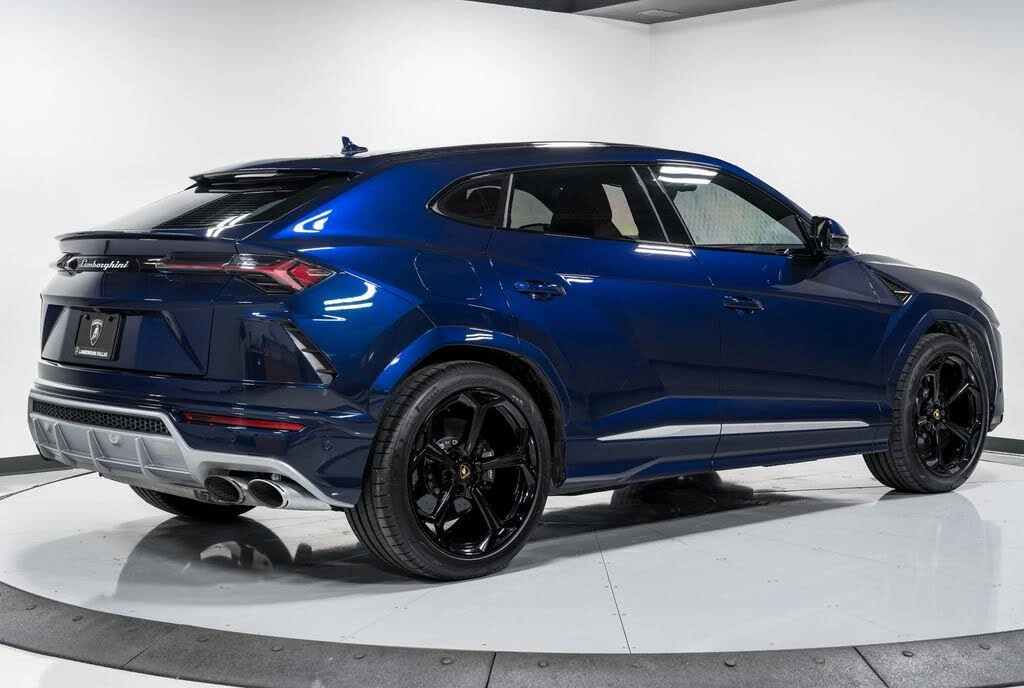 2021 Lamborghini Urus - Image 3 of 31